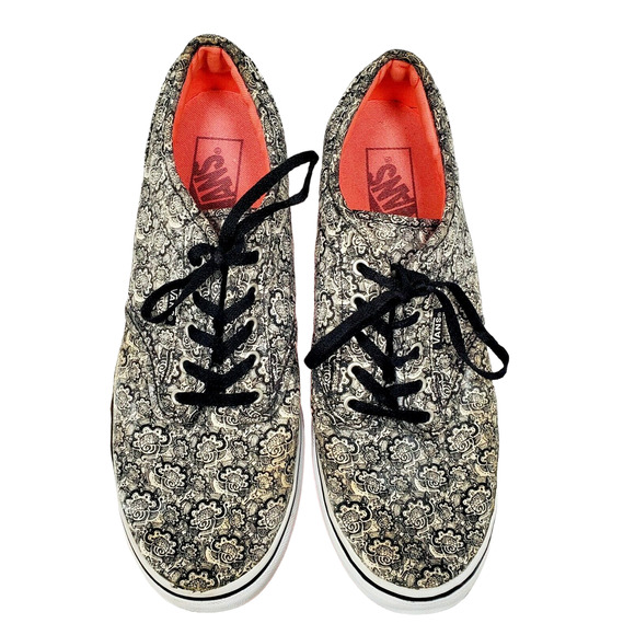 Vans Off The Wall Womens White Black Paisley Low Top Sneakers Shoes Size 9 - Picture 2 of 7